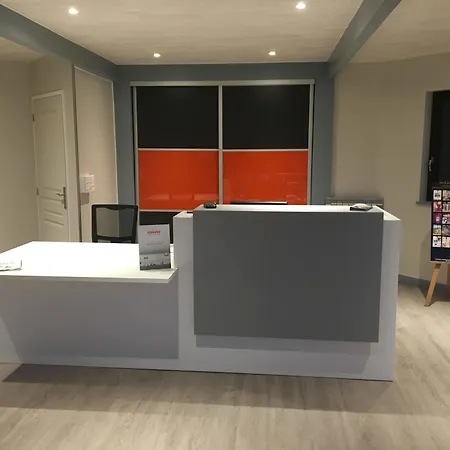 Des Gorges De L'allier Hotel